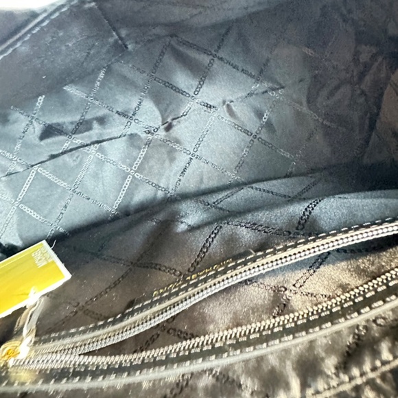 Marc Jacobs NWT Ruby Large Saffiano Leather Tote Bag - Picture 12 of 14